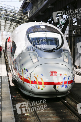 Taufe des ersten ICE 3neo in Köln