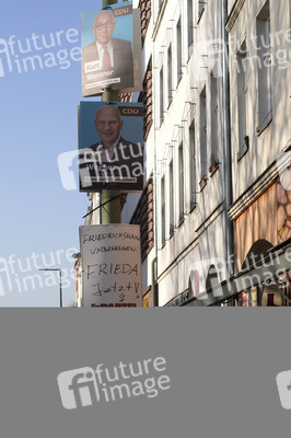 Wahlplakate zur Wiederholungswahl in Berlin