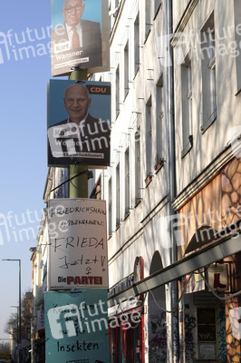 Wahlplakate zur Wiederholungswahl in Berlin