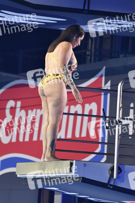 TV-Show 'RTL Turmspringen' in Berlin