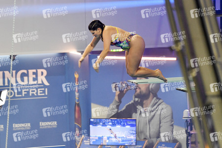 TV-Show 'RTL Turmspringen' in Berlin