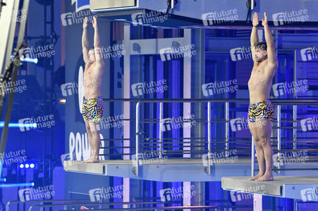 TV-Show 'RTL Turmspringen' in Berlin