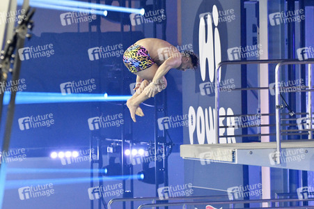 TV-Show 'RTL Turmspringen' in Berlin
