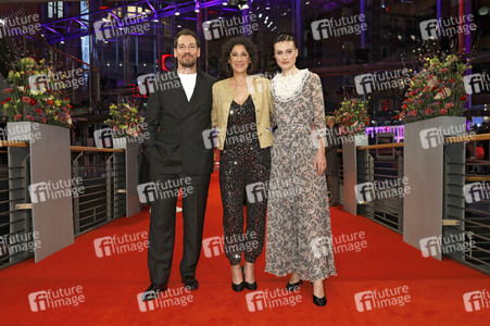 Filmpremiere 'Irgendwann werden wir uns alles erzählen', Berlinale 2023