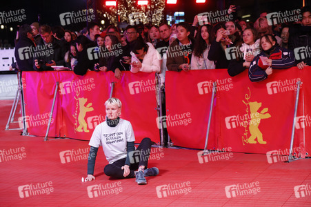 Festival Opening und Filmpremiere 'She Came to Me', Berlinale 2023