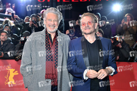 Adam Clayton und Bono von U2 auf der Berlinale 2023