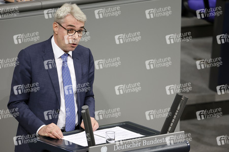 73. Sitzung des Deutschen Bundestages in Berlin