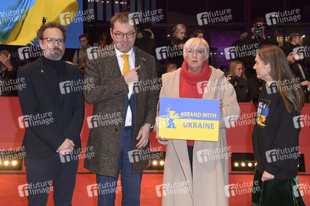 Demonstration der Solidarität mit der Ukraine, Berlinale 2023