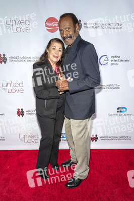Serienpremiere 'Linked by Love' in Los Angeles