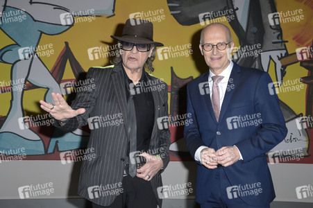 Ausstellungseröffnung in Anwesenheit von Udo Lindenberg im Bundesrat in Berlin