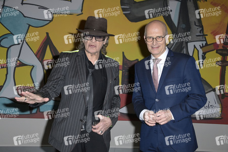 Ausstellungseröffnung in Anwesenheit von Udo Lindenberg im Bundesrat in Berlin
