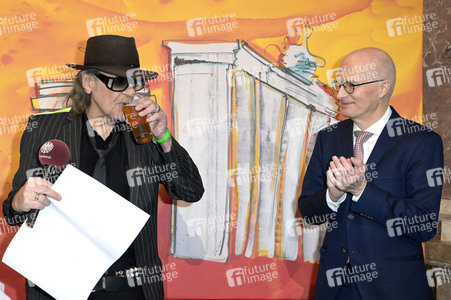 Ausstellungseröffnung in Anwesenheit von Udo Lindenberg im Bundesrat in Berlin