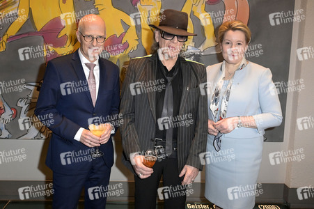 Ausstellungseröffnung in Anwesenheit von Udo Lindenberg im Bundesrat in Berlin