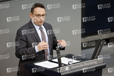 89. Sitzung des Deutschen Bundestages in Berlin