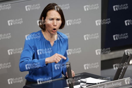 89. Sitzung des Deutschen Bundestages in Berlin