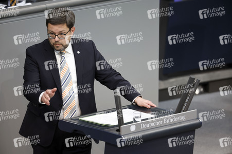 89. Sitzung des Deutschen Bundestages in Berlin