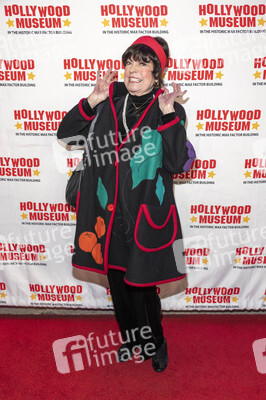Enthüllung von Mary Pickfords Kleid im Hollywood Museum in Los Angeles