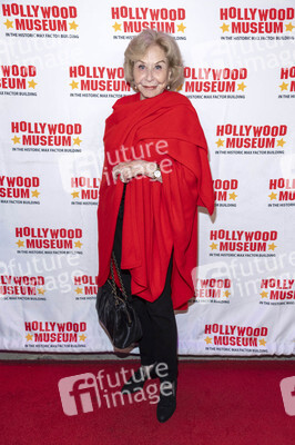 Enthüllung von Mary Pickfords Kleid im Hollywood Museum in Los Angeles