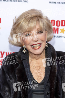 Enthüllung von Mary Pickfords Kleid im Hollywood Museum in Los Angeles