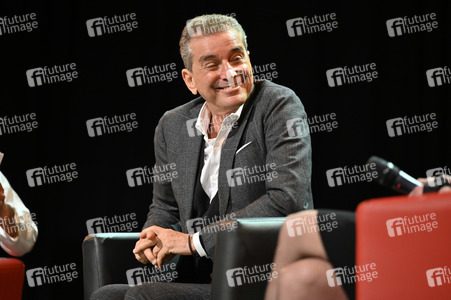 Svenja Flaßpöhler, Michel Friedman und Richard David Precht auf der lit.Cologne 2023 in Köln