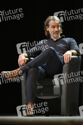 Svenja Flaßpöhler, Michel Friedman und Richard David Precht auf der lit.Cologne 2023 in Köln