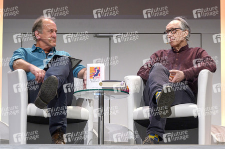 Ian McEwan, Bernhard Robben und Ulrich Noethen auf der lit.Cologne 2023 in Köln
