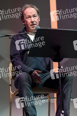 Ian McEwan, Bernhard Robben und Ulrich Noethen auf der lit.Cologne 2023 in Köln