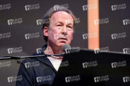 Ian McEwan, Bernhard Robben und Ulrich Noethen auf der lit.Cologne 2023 in Köln
