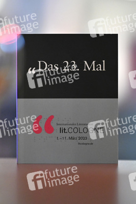 Matthias Brandt und Johanna Wokalek auf der lit.Cologne 2023 in Köln