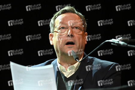 Matthias Brandt und Johanna Wokalek auf der lit.Cologne 2023 in Köln