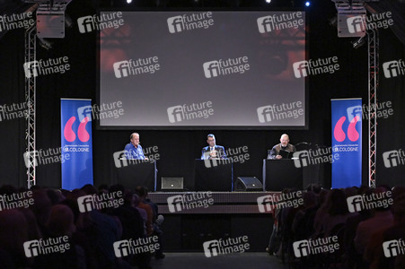 Mick Herron und Dietmar Bär auf der lit.Cologne 2023 in Köln