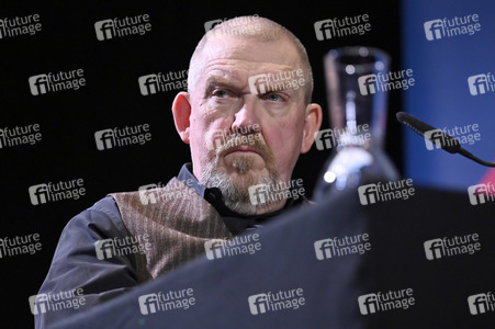 Mick Herron und Dietmar Bär auf der lit.Cologne 2023 in Köln