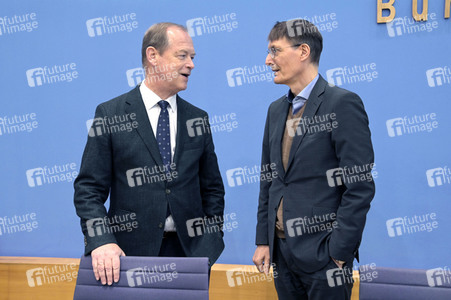 Bundespressekonferenz Digitalisierungsstrategie für Gesundheit und Pflege in Berlin