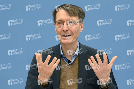 Bundespressekonferenz Digitalisierungsstrategie für Gesundheit und Pflege in Berlin