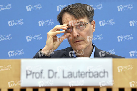 Bundespressekonferenz Digitalisierungsstrategie für Gesundheit und Pflege in Berlin