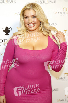 Remus Pre Award Tea Time in Beverly Hills