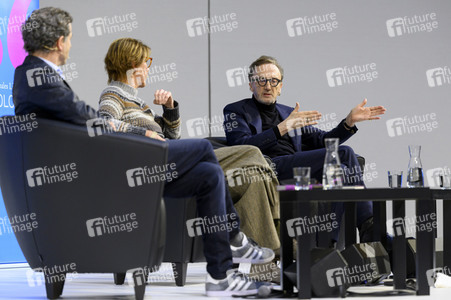 Marius Müller-Westernhagen und Friedrich Dönhoff auf der lit.Cologne 2023 in Köln