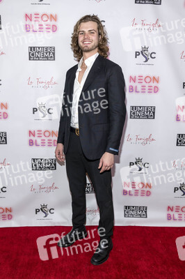 Filmpremiere 'Neon Bleed' in Los Angeles