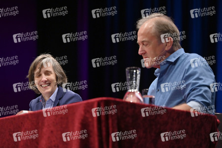 A.L. Kennedy und Anna Thalbach auf der lit.Cologne 2023 in Köln