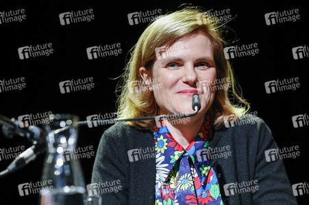 Bjarne Mädel, Fritzi Haberlandt und Bastian Pastewka auf der lit.Cologne 2023 in Köln