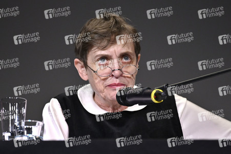 Katharina Thalbach auf der lit.Cologne 2023 in Köln