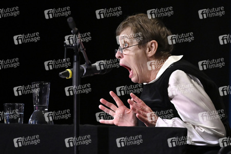 Katharina Thalbach auf der lit.Cologne 2023 in Köln