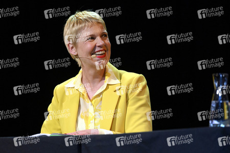Cordula Stratmann und Bjarne Mädel auf der lit.Cologne 2023 in Köln