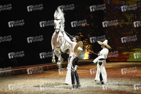 Pferdeshow 'Cavalluna - Geheimnis der Ewigkeit' in Erfurt