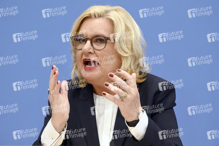 Bundespressekonferenz Vorstellung des Jahresberichtes 2022 in Berlin