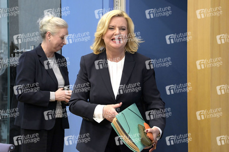 Bundespressekonferenz Vorstellung des Jahresberichtes 2022 in Berlin