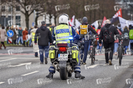 Symbolfoto Polizei