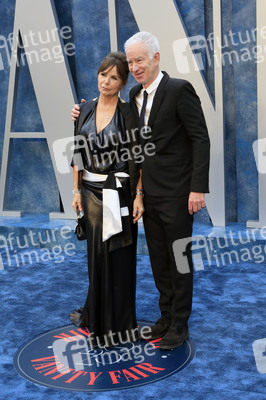 Vanity Fair Oscar Party 2023 in Beverly Hills