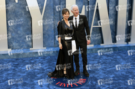 Vanity Fair Oscar Party 2023 in Beverly Hills