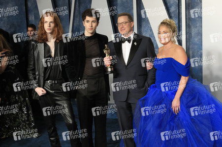 Vanity Fair Oscar Party 2023 in Beverly Hills
